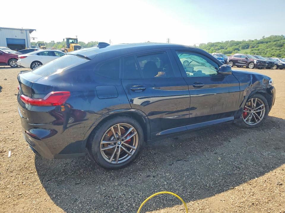 Foto 3 de la subasta – 2021 BMW X4 con VIN 5UX2V5C01M9E81267