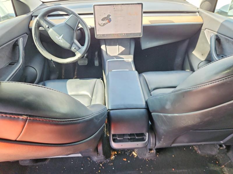 Photo 8 from auction – 2021 TESLA MODEL Y with VIN 5YJYGAEE3MF149311