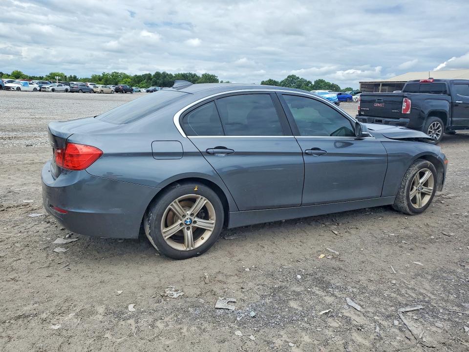 Photo 3 from auction – 2015 BMW 328 with VIN WBA3A5G57FNS82932