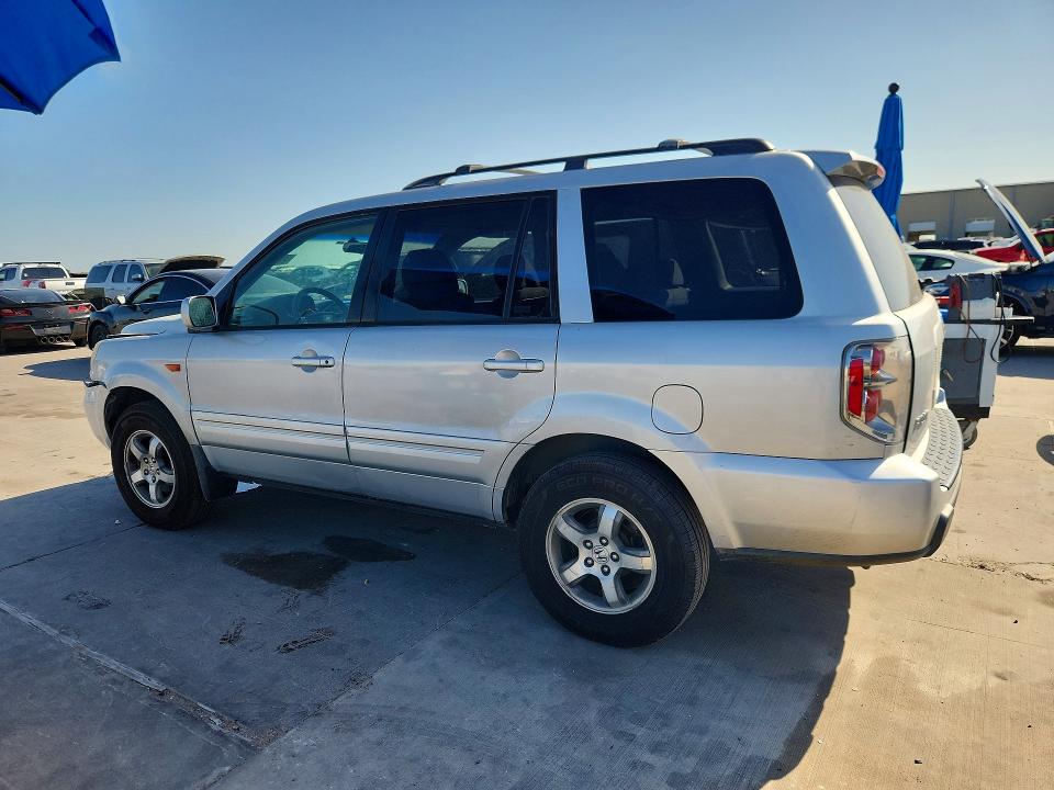 Photo 2 from auction – 2006 HONDA PILOT with VIN 5FNYF28456B003457