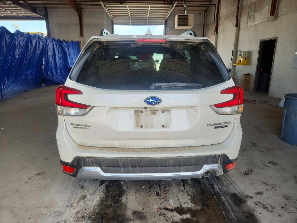Photo 6 from auction – 2021 SUBARU FORESTER with VIN JF2SKAXC9MH409874