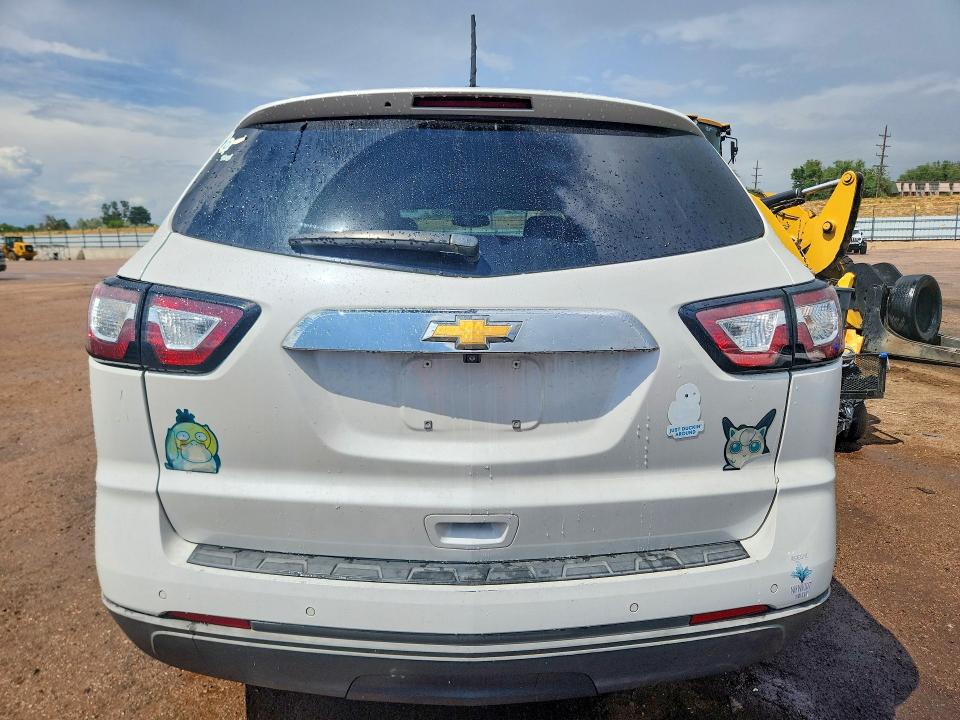 Photo 6 from auction – 2017 CHEVROLET TRAVERSE with VIN 1GNKVGKD1HJ172053