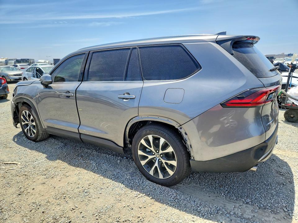 Photo 2 from auction – 2026 TOYOTA GRAND HIGHLANDER HYBRID with VIN 5TDADAB51TS032254