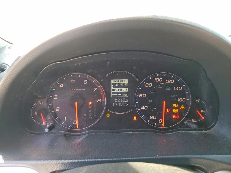 Photo 9 from auction – 2005 ACURA TSX with VIN JH4CL969X5C005192