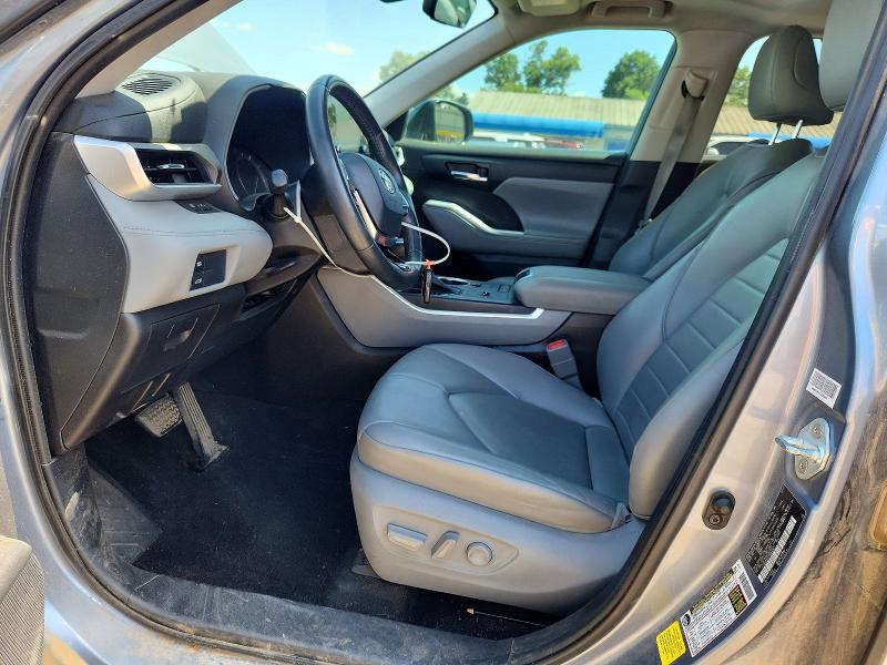 Photo 7 from auction – 2021 TOYOTA HIGHLANDER with VIN 5TDGZRAH2MS061382