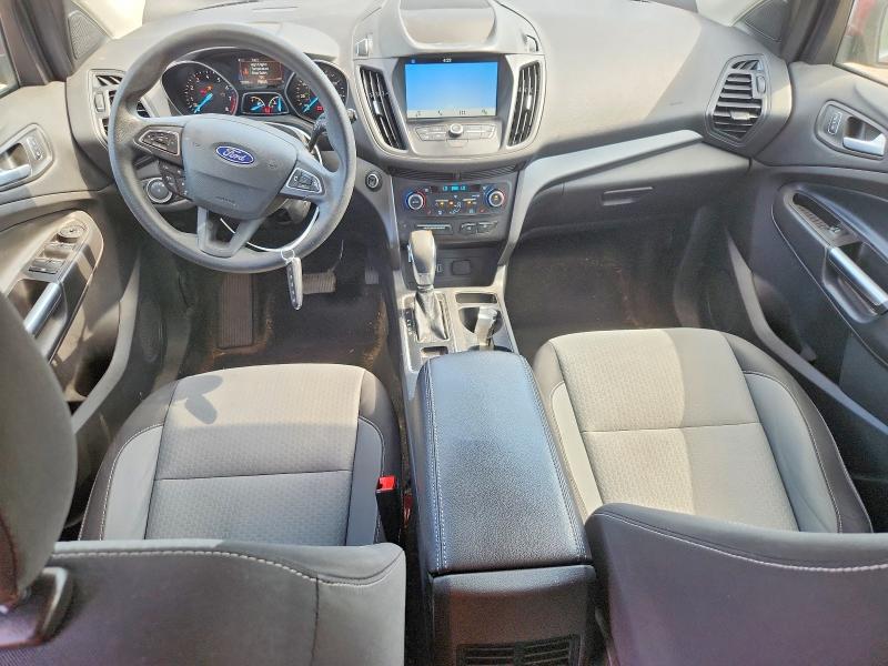 Photo 8 from auction – 2019 FORD ESCAPE with VIN 1FMCU9GDXKUA15286