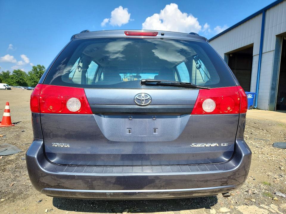 Photo 6 from auction – 2009 TOYOTA SIENNA with VIN 5TDZK23C69S232132