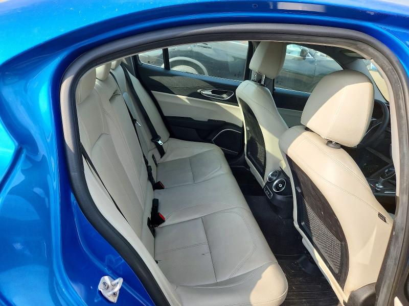 Photo 10 from auction – 2019 ALFA ROMEO GIULIA with VIN ZARFANAN9K7608520
