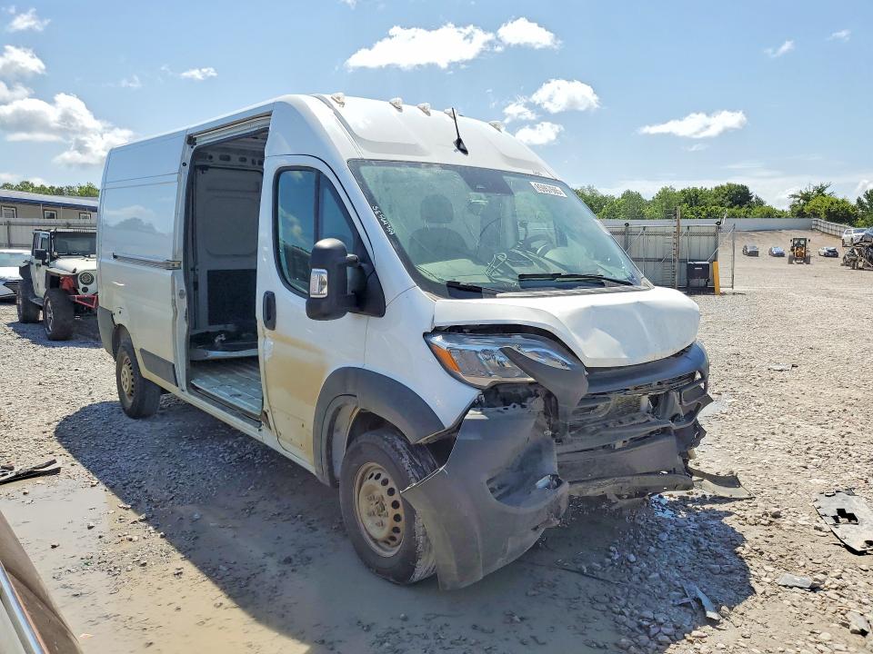 Photo 4 from auction – 2025 RAM PROMASTER 2500 with VIN 3C6LRVDG4SE564758