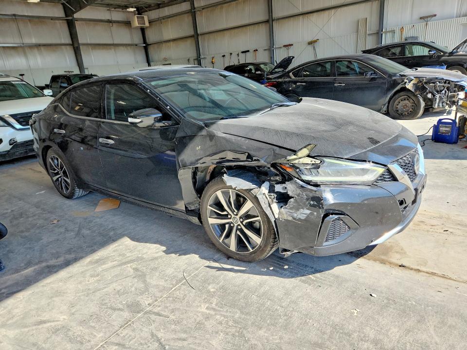 Photo 4 from auction – 2020 NISSAN MAXIMA with VIN 1N4AA6CV4LC360117