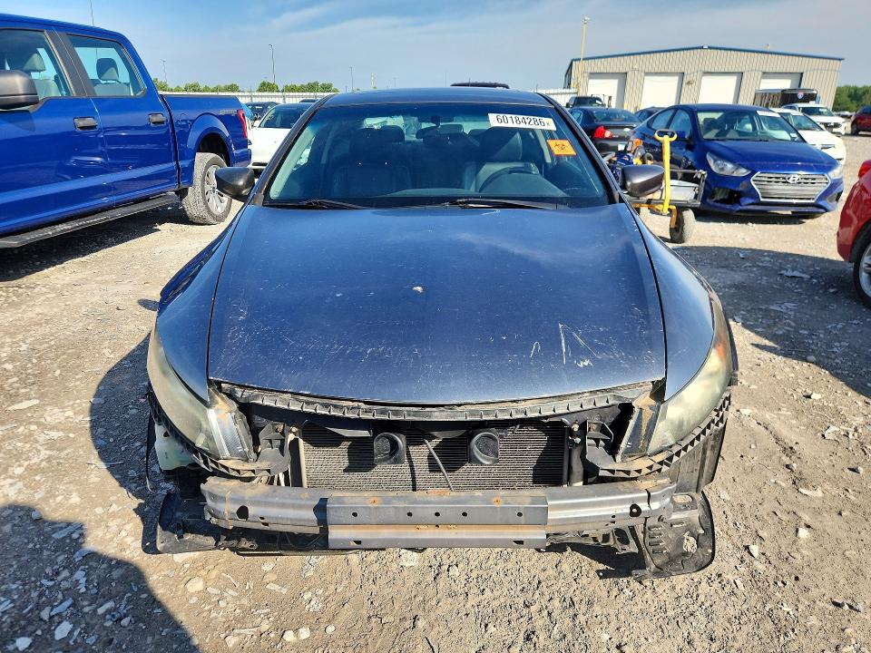 Photo 5 from auction – 2011 HONDA ACCORD with VIN 1HGCS1B88BA004036