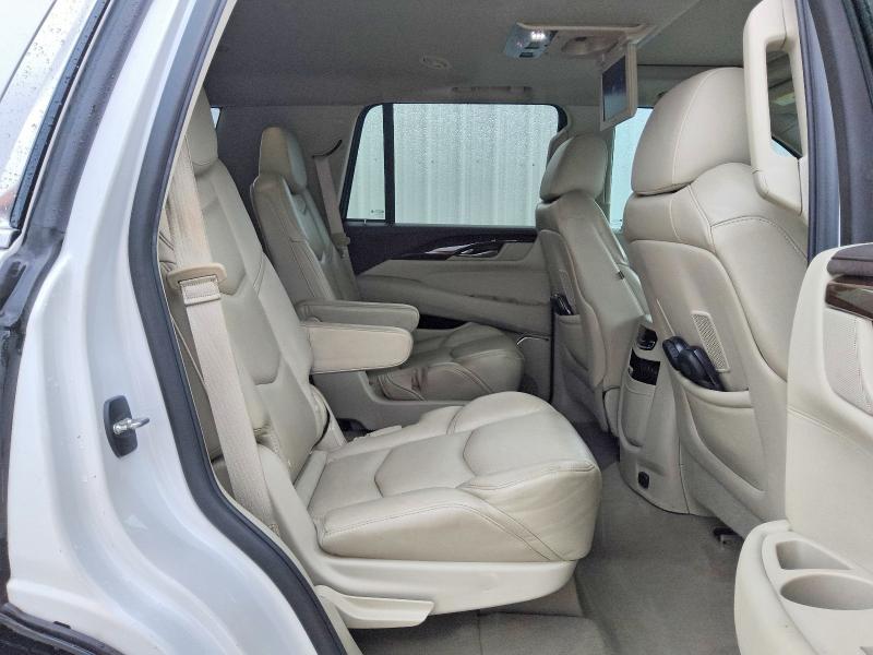 Photo 11 from auction – 2017 CADILLAC ESCALADE with VIN 1GYS4BKJ3HR203822