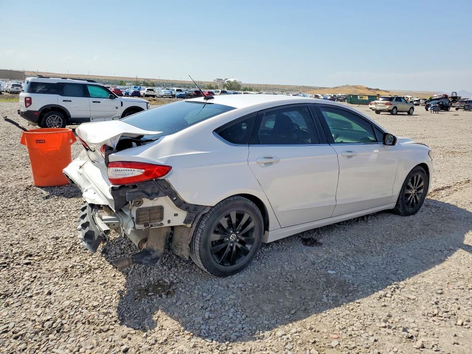 صورة رقم 3 من المزاد - 2016 FORD FUSION مع VIN 3FA6P0H73GR384735