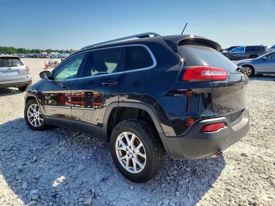Photo 2 from auction – 2015 JEEP CHEROKEE with VIN 1C4PJLCB9FW507897