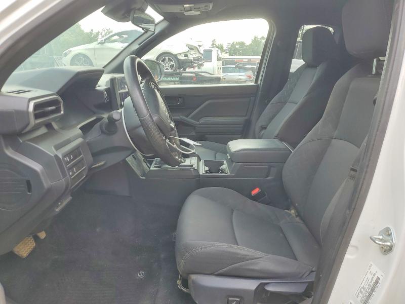 Photo 7 from auction – 2024 TOYOTA TACOMA with VIN 3TYJDAHN2RT010655