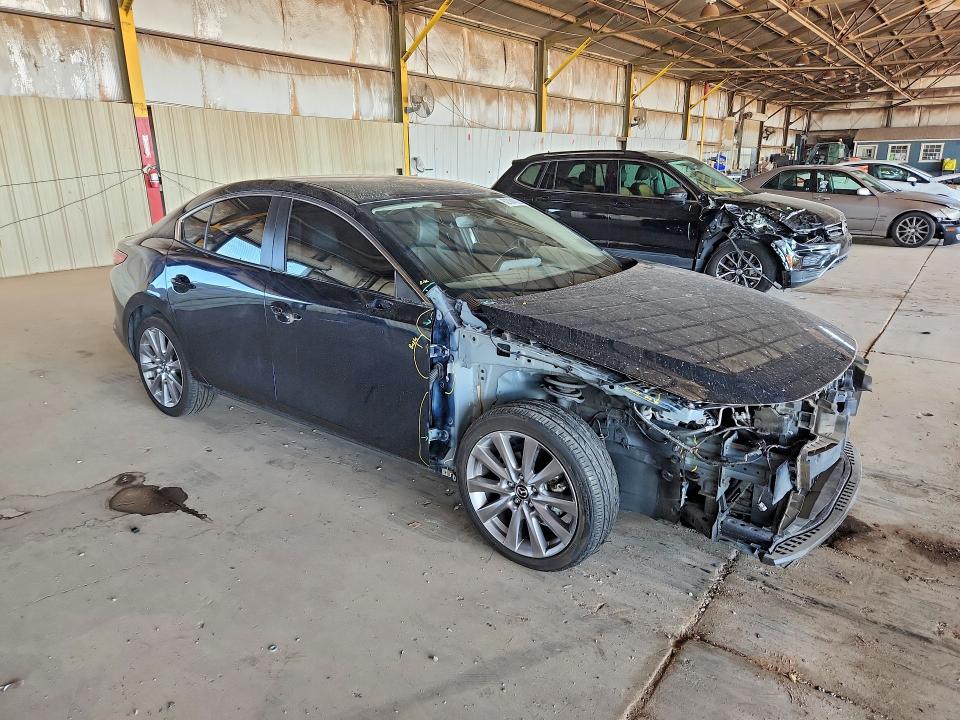 Photo 4 from auction – 2021 MAZDA 3 with VIN JM1BPABL8M1346802