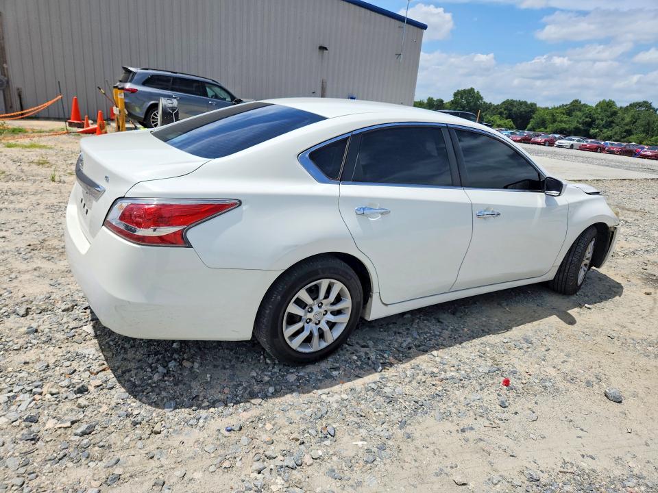 Zdjęcie 3 z aukcji – 2015 NISSAN ALTIMA z VIN 1N4AL3AP3FC276940