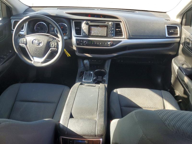 Photo 8 from auction – 2019 TOYOTA HIGHLANDER with VIN 5TDBZRFH4KS981207