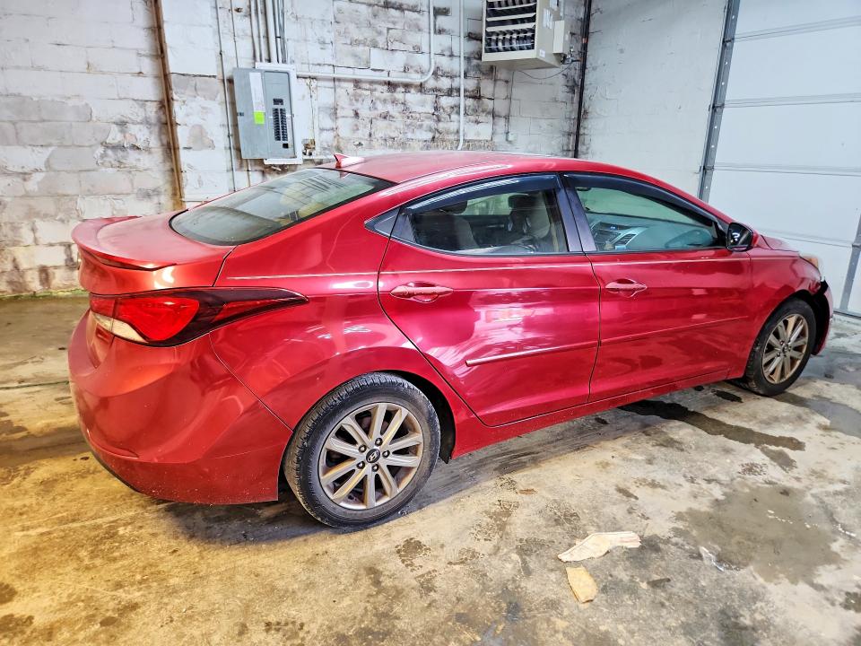 Photo 3 from auction – 2016 HYUNDAI ELANTRA with VIN KMHDH4AE4GU520017