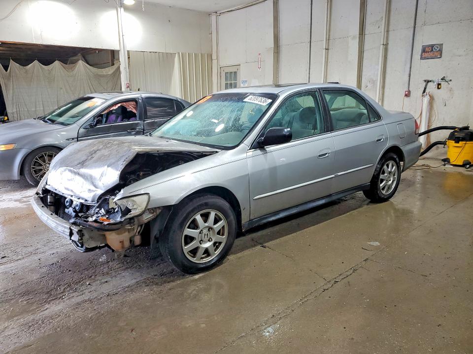 HONDA ACCORD 2002 with VIN 1HGCG56712A138137 - Photo from auction