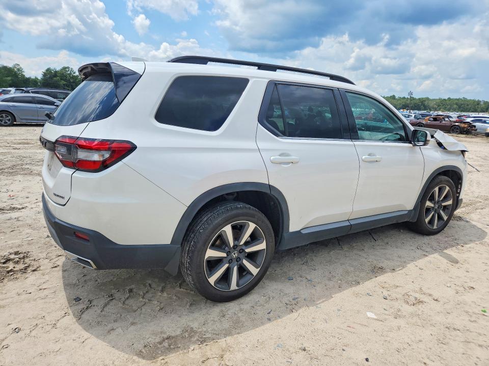 Photo 3 from auction – 2023 HONDA PILOT with VIN 5FNYG2H79PB014552