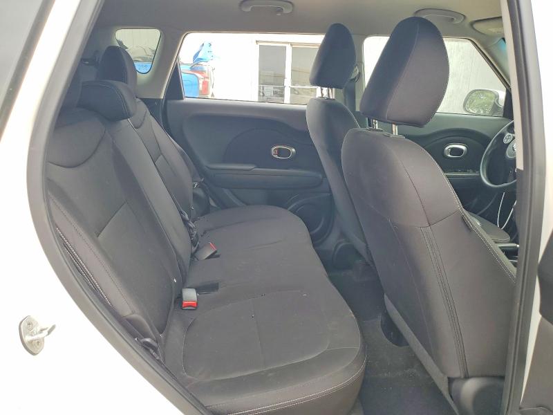 Photo 11 from auction – 2015 KIA SOUL with VIN KNDJN2A23F7209587