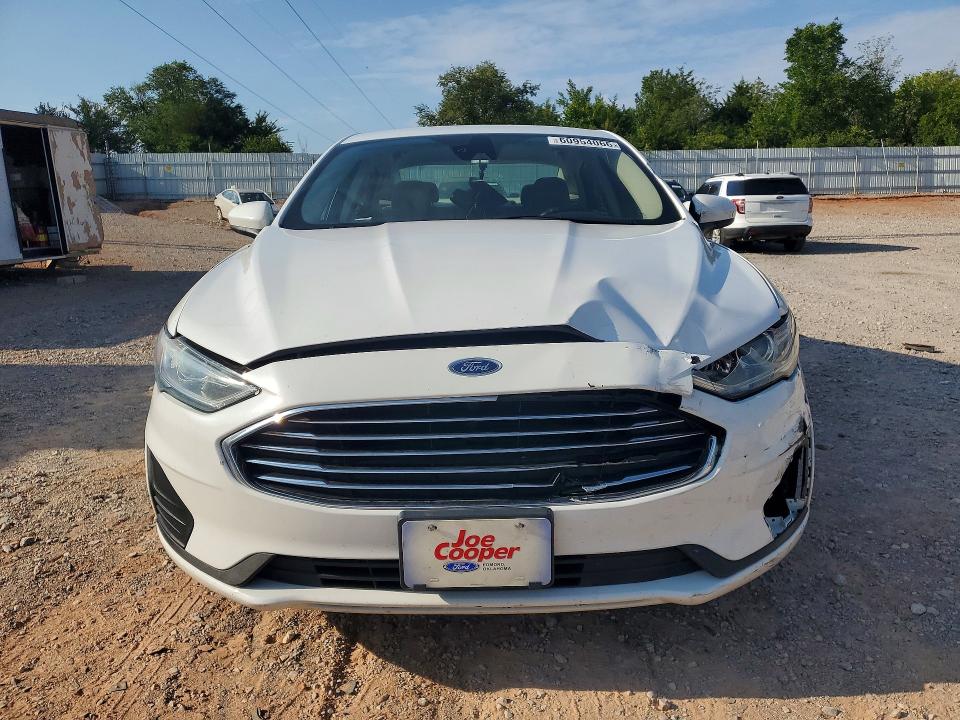 Photo 5 from auction – 2020 FORD FUSION with VIN 3FA6P0H70LR242501