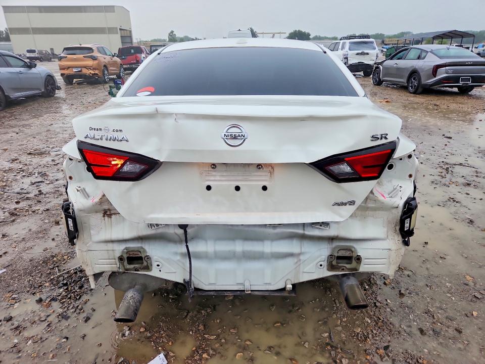 Photo 6 from auction – 2019 NISSAN ALTIMA with VIN 1N4BL4CWXKN318288