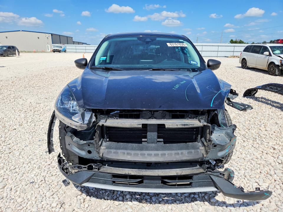 Photo 5 from auction – 2022 FORD ESCAPE with VIN 1FMCU0G63NUB12945
