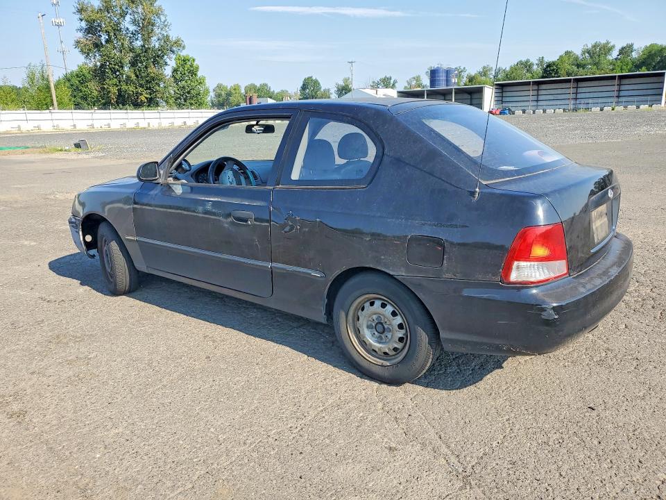 Photo 2 from auction – 2000 HYUNDAI ACCENT with VIN KMHCF35G7YU039171