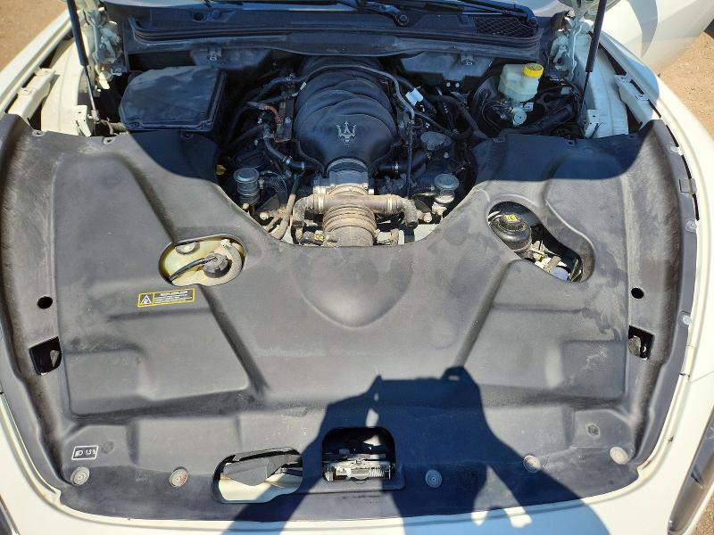 Photo 11 from auction – 2010 MASERATI GRANTURISMO with VIN ZAM45GLA3A0052090