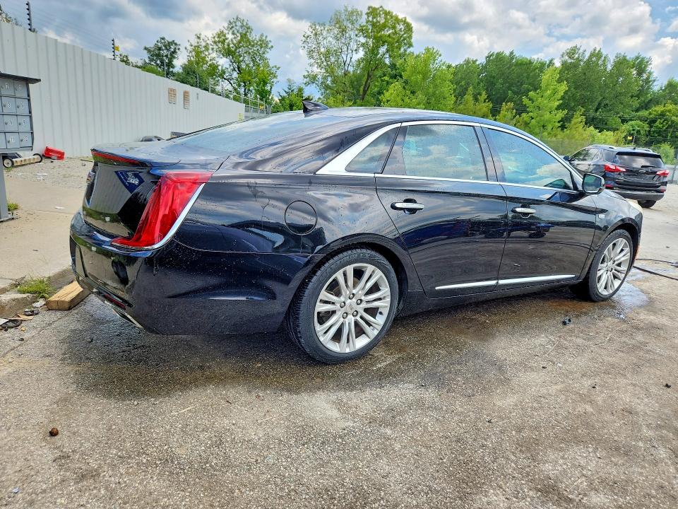 Photo 3 from auction – 2018 CADILLAC XTS with VIN 2G61M5S33J9161028