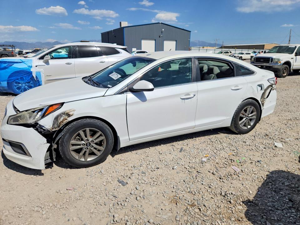 HYUNDAI SONATA 2016 with VIN 5NPE24AF9GH322692 - Photo from auction