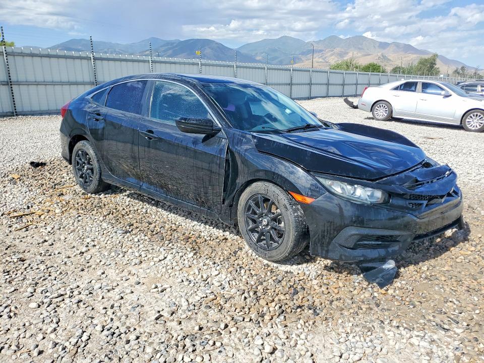 Photo 4 from auction – 2018 HONDA CIVIC with VIN 2HGFC2F52JH521607