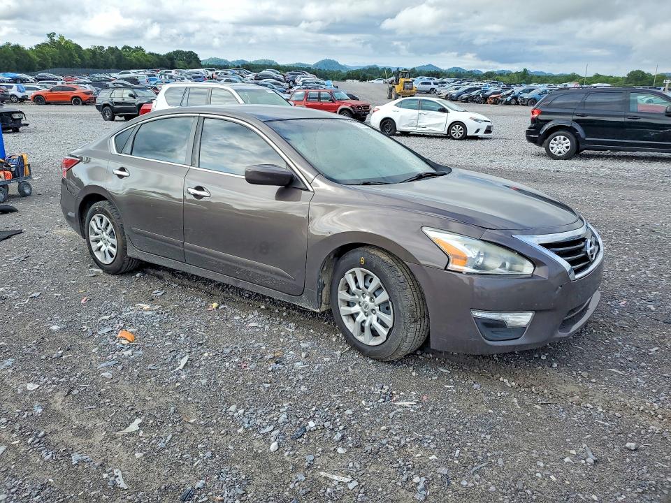 Photo 4 from auction – 2015 NISSAN ALTIMA with VIN 1N4AL3AP3FN366819