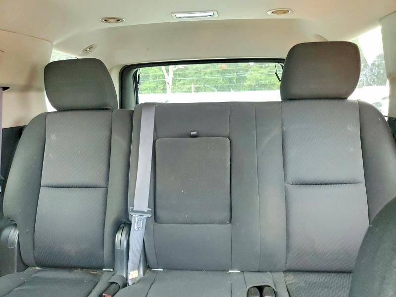 Photo 10 from auction – 2011 CHEVROLET TAHOE with VIN 1GNSCAE00BR155135