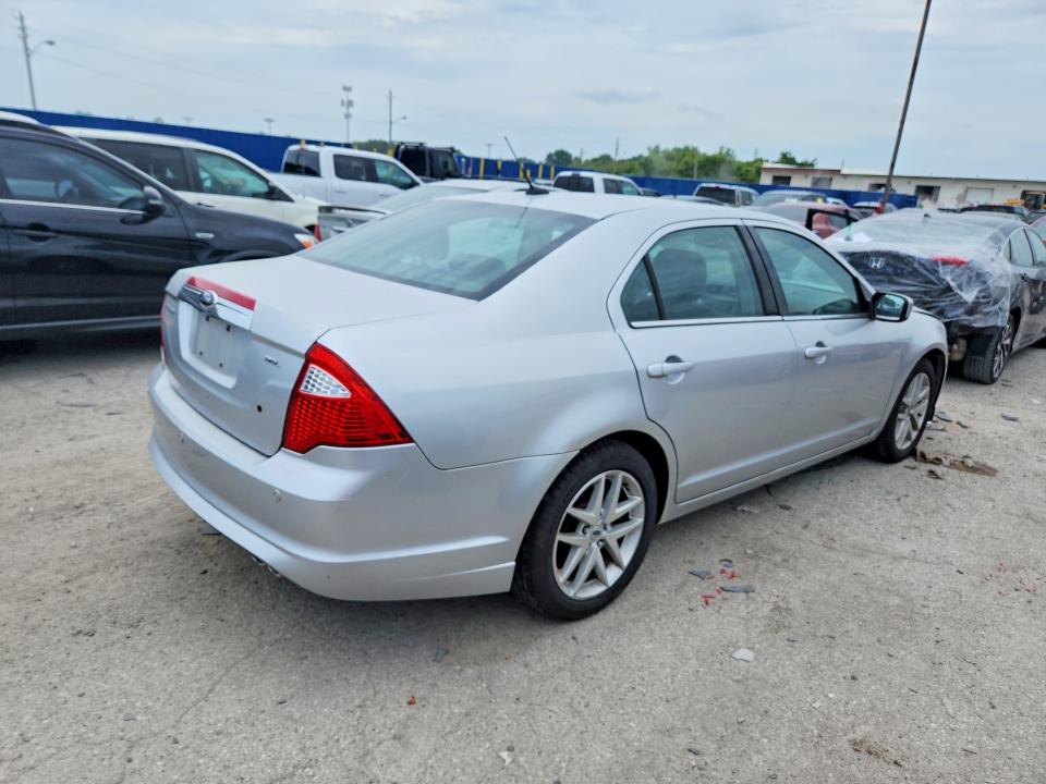 Photo 3 from auction – 2012 FORD FUSION with VIN 3FAHP0JA9CR362926
