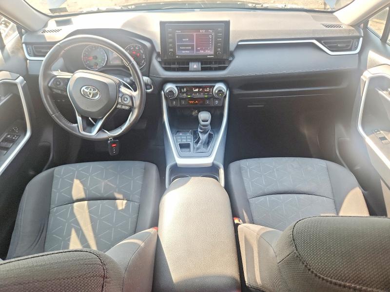 Photo 8 from auction – 2021 TOYOTA RAV4 with VIN 2T3P1RFV7MC166229