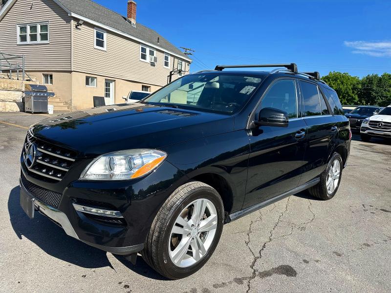 MERCEDES-BENZ ML 2015 with VIN 4JGDA0EB0FA571463 - Photo from auction