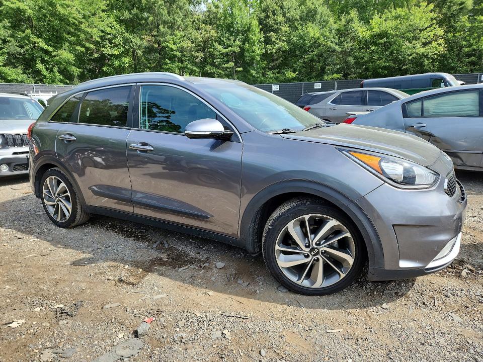Photo 4 from auction – 2017 KIA NIRO with VIN KNDCE3LC1H5063418