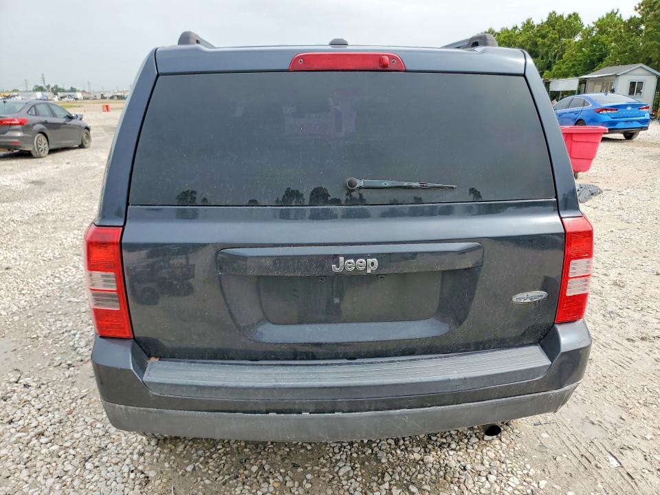 Photo 6 from auction – 2015 JEEP PATRIOT with VIN 1C4NJPFA0FD274280