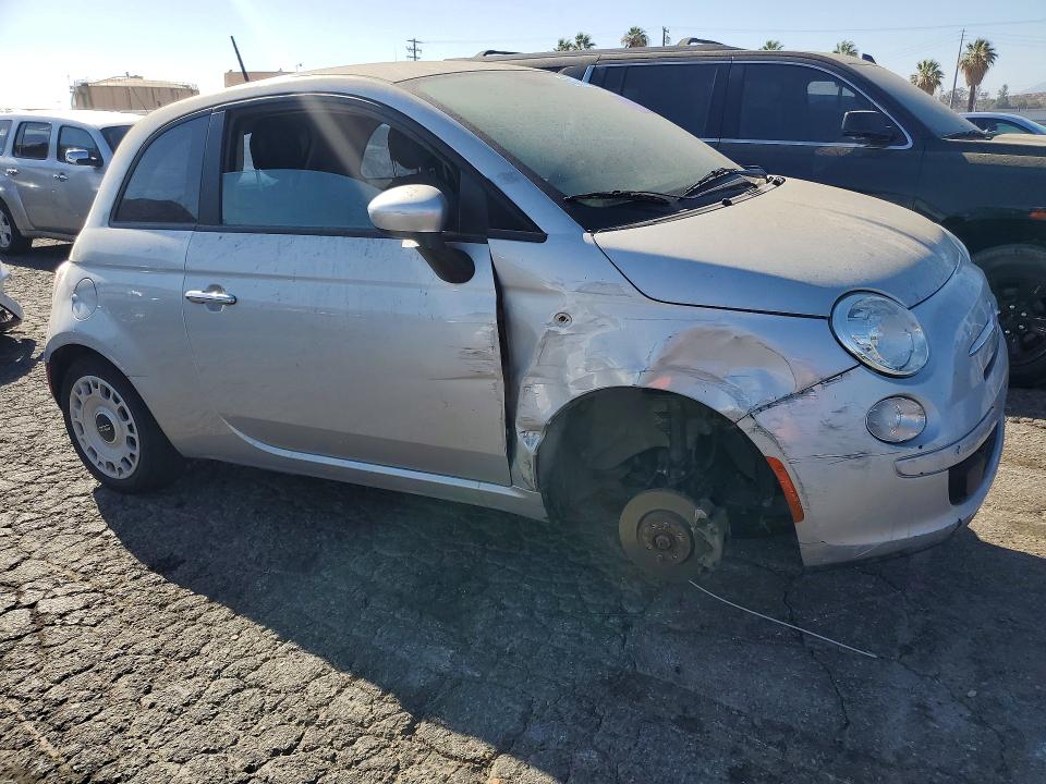 Zdjęcie 4 z aukcji – 2012 FIAT 500 z VIN 3C3CFFAR7CT380235