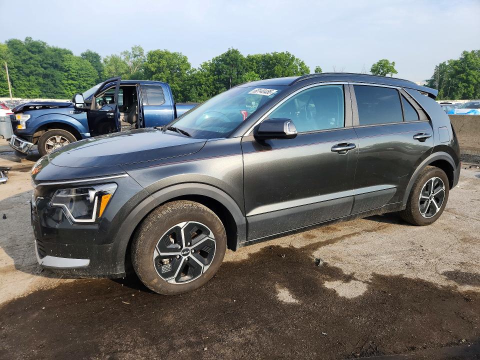 KIA NIRO 2024 with VIN KNDCR3LE4R5162497 - Photo from auction