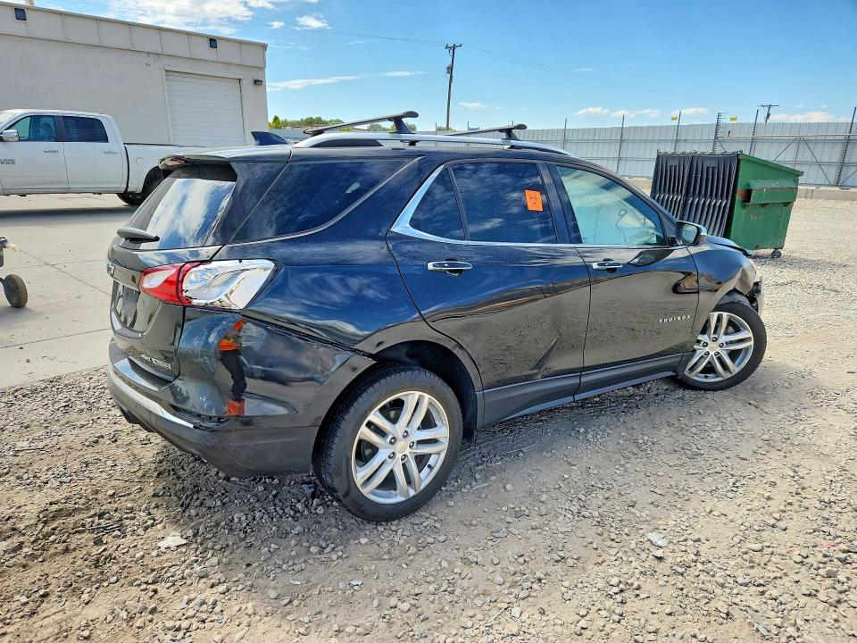 Photo 3 from auction – 2018 CHEVROLET EQUINOX with VIN 2GNAXWEX6J6197135