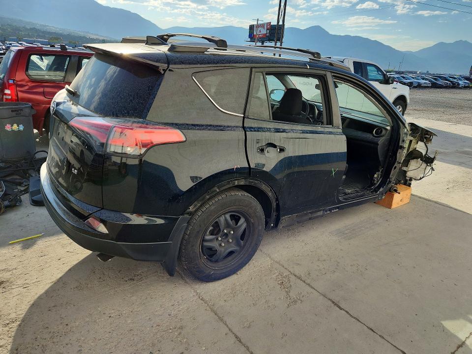 Photo 3 from auction – 2018 TOYOTA RAV4 with VIN 2T3ZFREV7JW508879