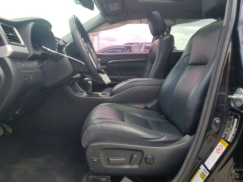 Photo 7 from auction – 2016 TOYOTA HIGHLANDER with VIN 5TDDKRFH9GS302021