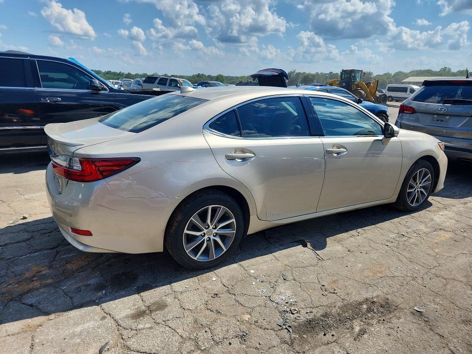 Photo 3 from auction – 2016 LEXUS ES with VIN JTHBW1GG9G2115368