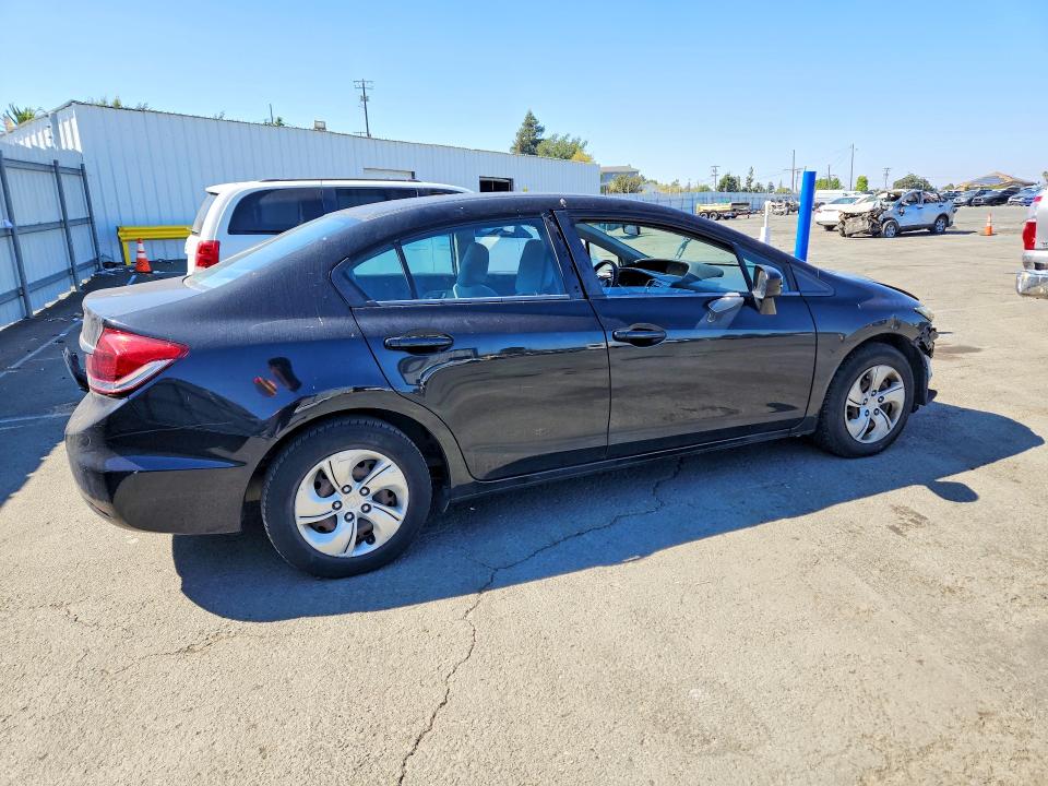 Photo 3 from auction – 2015 HONDA CIVIC with VIN 2HGFB2F53FH560264