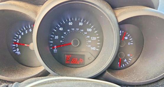 Photo 9 from auction – 2013 KIA SOUL with VIN KNDJT2A59D7493563