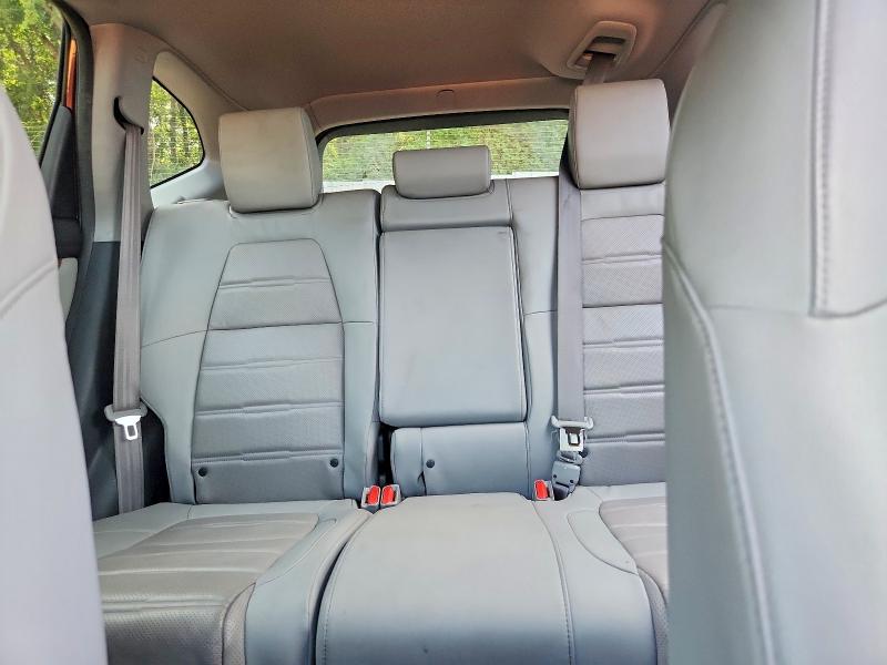 Photo 10 from auction – 2019 HONDA CR-V with VIN 7FARW1H89KE013425